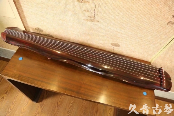 淄博市●久音古琴  ●今日推荐  20230516【收藏级断纹蕉叶】