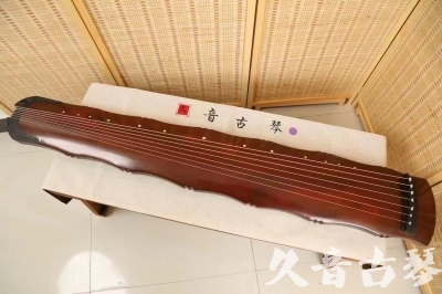 淄博市●久音古琴  ●典藏系列 20240524 [红洒金竹节]